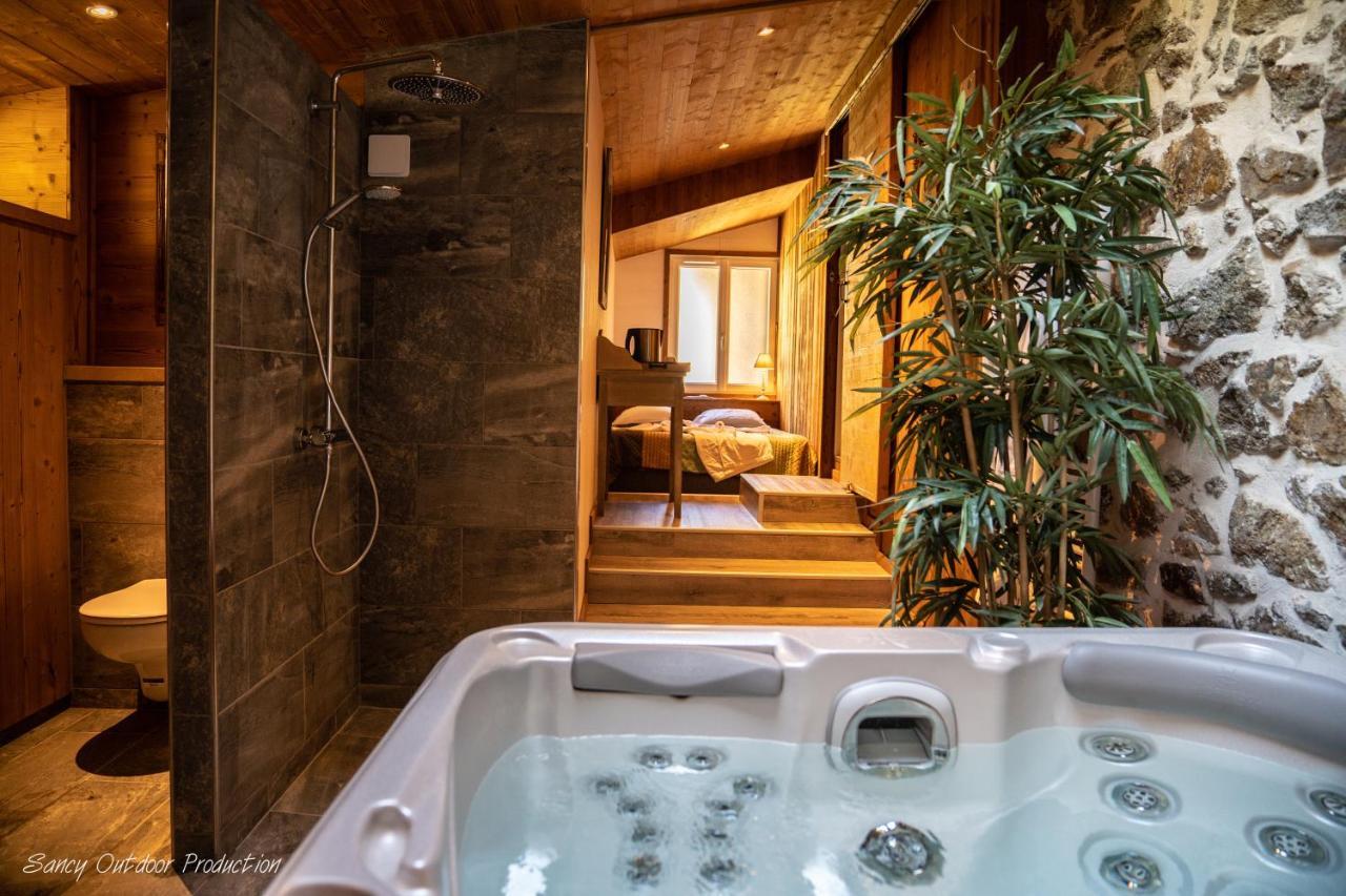 Le Rivalet Hotell Montaigut-le-Blanc  Eksteriør bilde