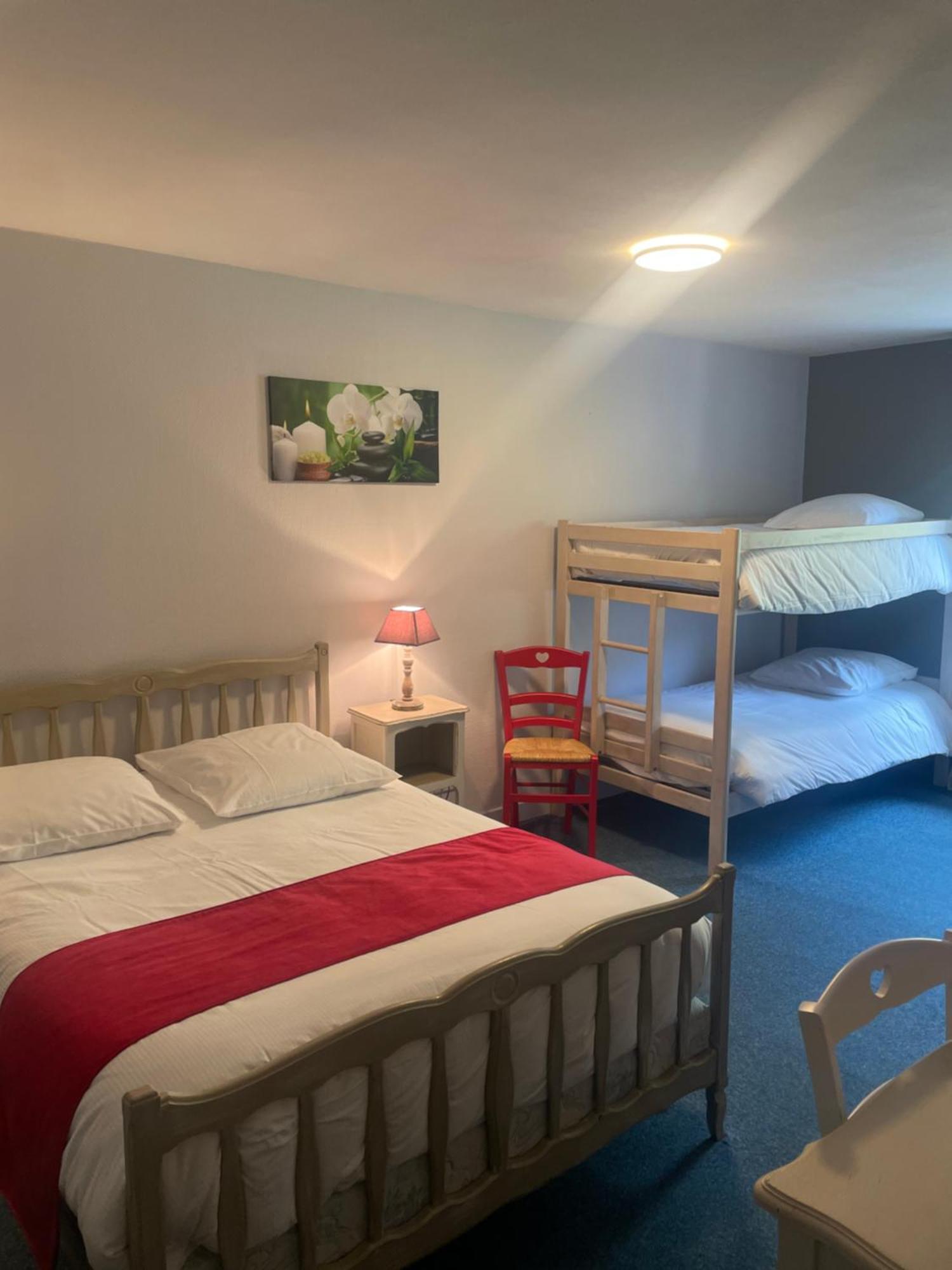 Le Rivalet Hotell Montaigut-le-Blanc  Eksteriør bilde